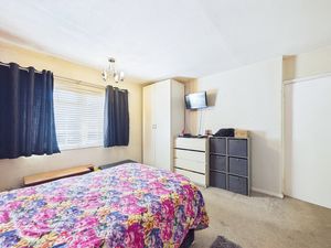 Photo 13- click for photo gallery